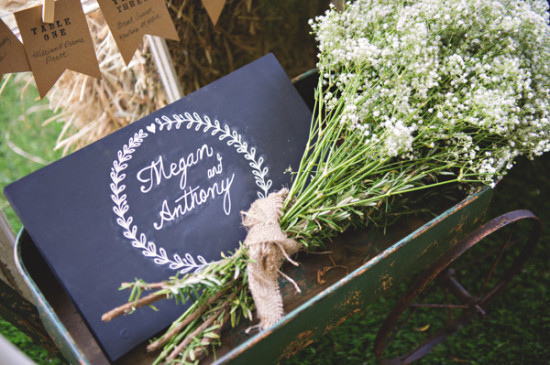 vintage-wedding-with-a-natural-shine