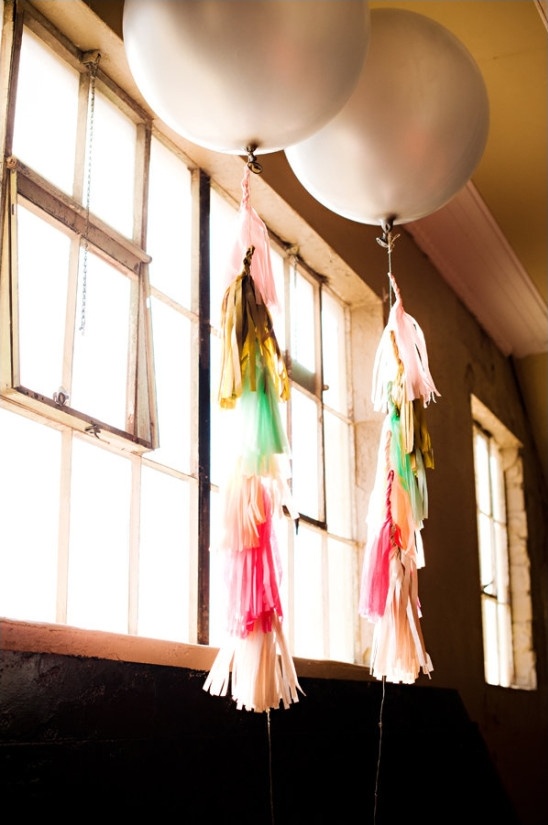 giant balloons with diy tassels