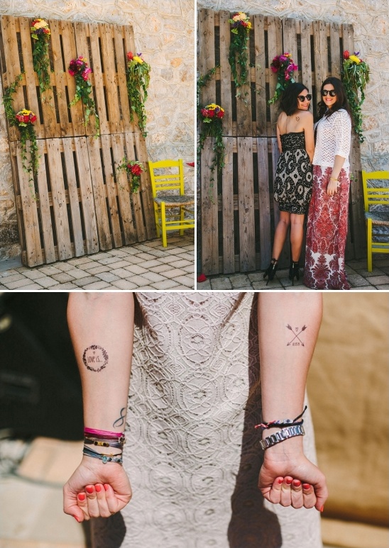 pallet photobooth backdrop and temporaty wedding tattoos