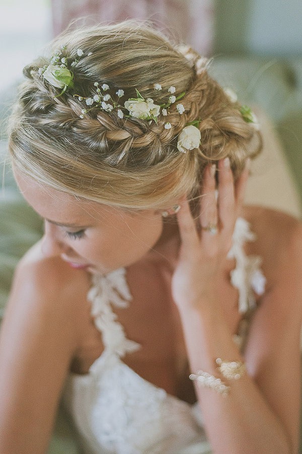 bare-feet-boho-wedding