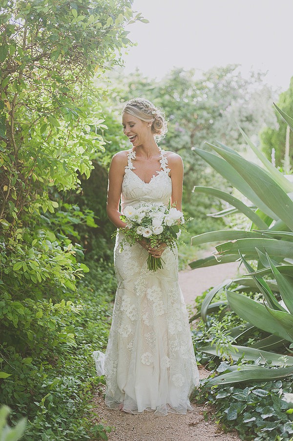 bare-feet-boho-wedding