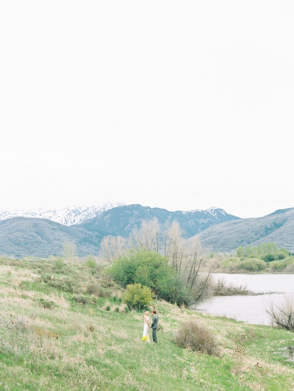 beautiful-old-english-wedding