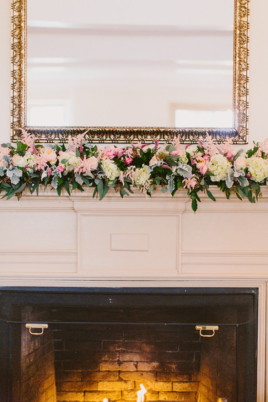 cheese-cake-and-charming-chapel-wedding