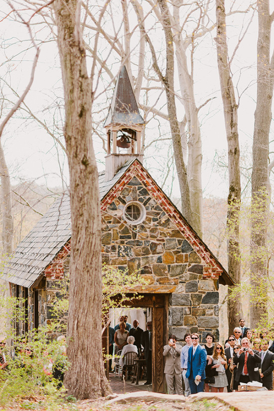 cheese-cake-and-charming-chapel-wedding