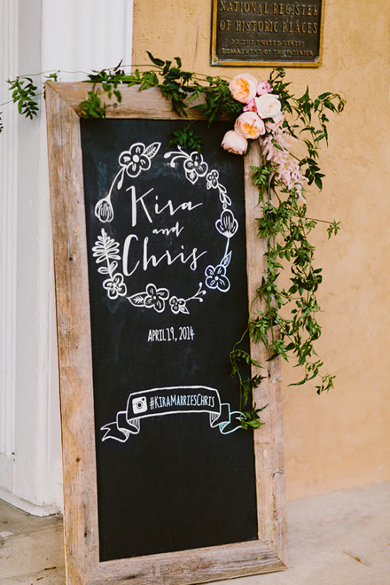 cheese-cake-and-charming-chapel-wedding