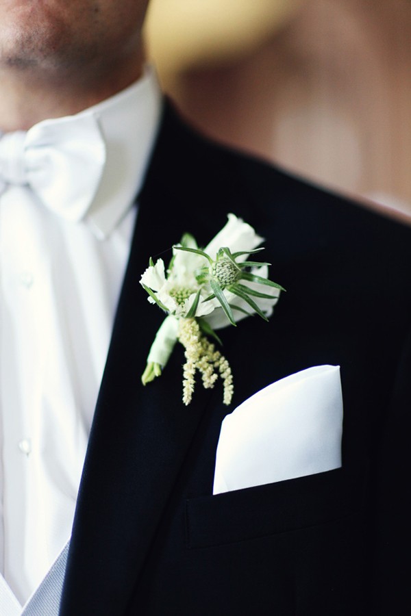 floral-filled-wedding-reception