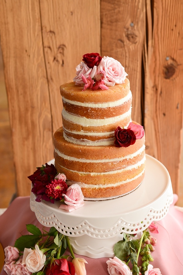 flower-filled-wedding-brunch