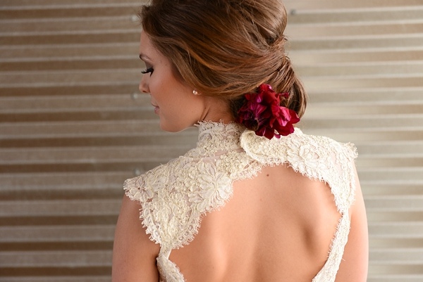 flower-filled-wedding-brunch