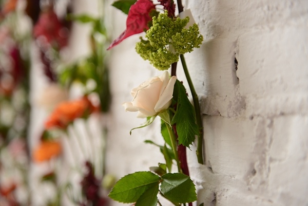 flower-filled-wedding-brunch