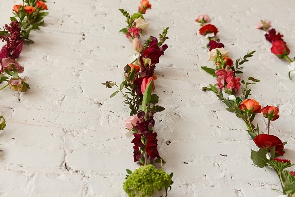 flower-filled-wedding-brunch