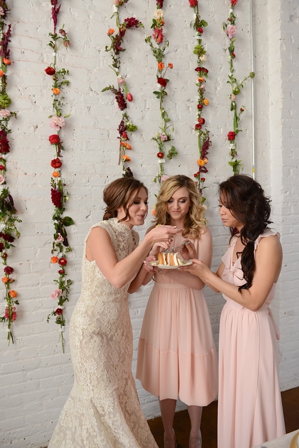 flower-filled-wedding-brunch