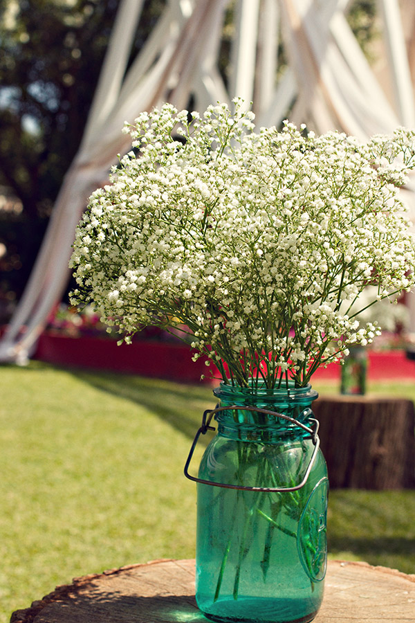 fun-and-funky-backyard-wedding