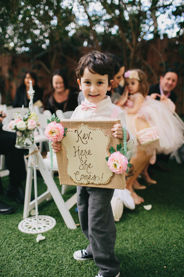 hands-on-wedding-full-of-love