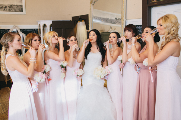 hands-on-wedding-full-of-love