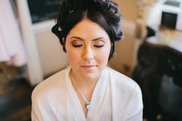 hands-on-wedding-full-of-love