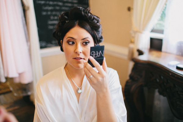 hands-on-wedding-full-of-love
