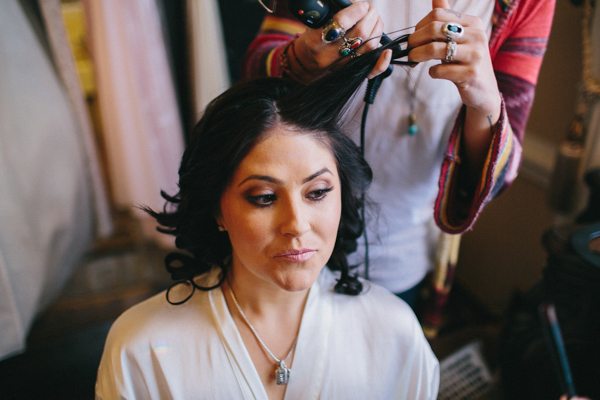 hands-on-wedding-full-of-love