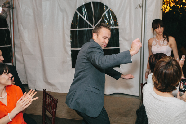 hands-on-wedding-full-of-love