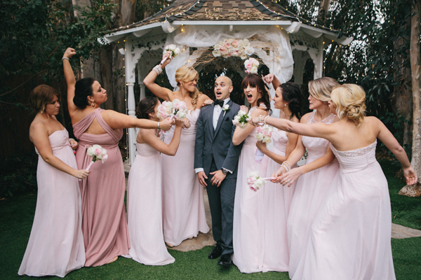 hands-on-wedding-full-of-love