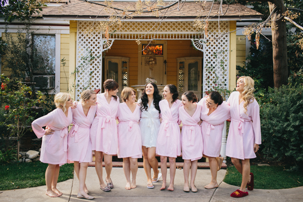 hands-on-wedding-full-of-love