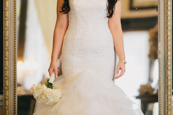 hands-on-wedding-full-of-love