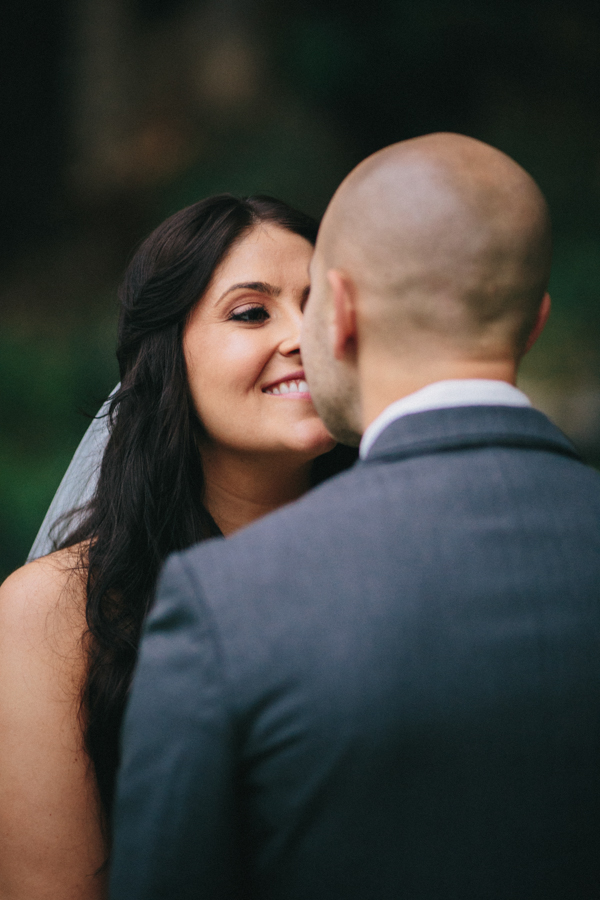 hands-on-wedding-full-of-love