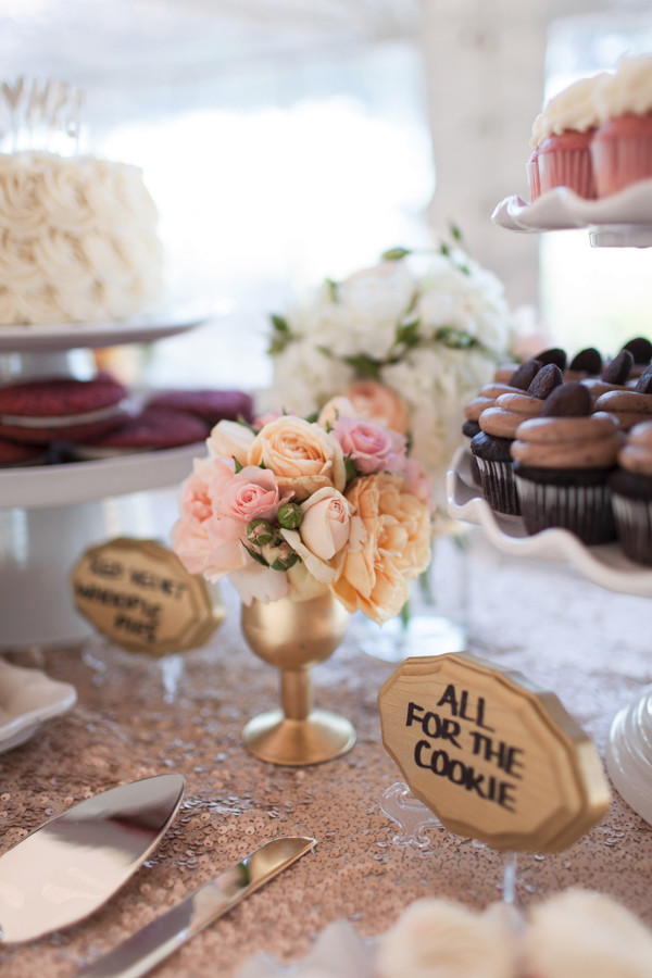 how-to-pick-the-perfect-wedding-florist