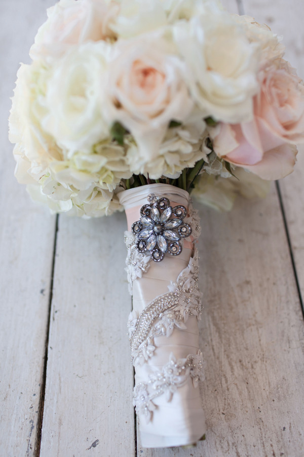 how-to-pick-the-perfect-wedding-florist