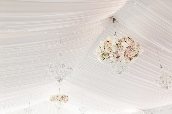 how-to-pick-the-perfect-wedding-florist
