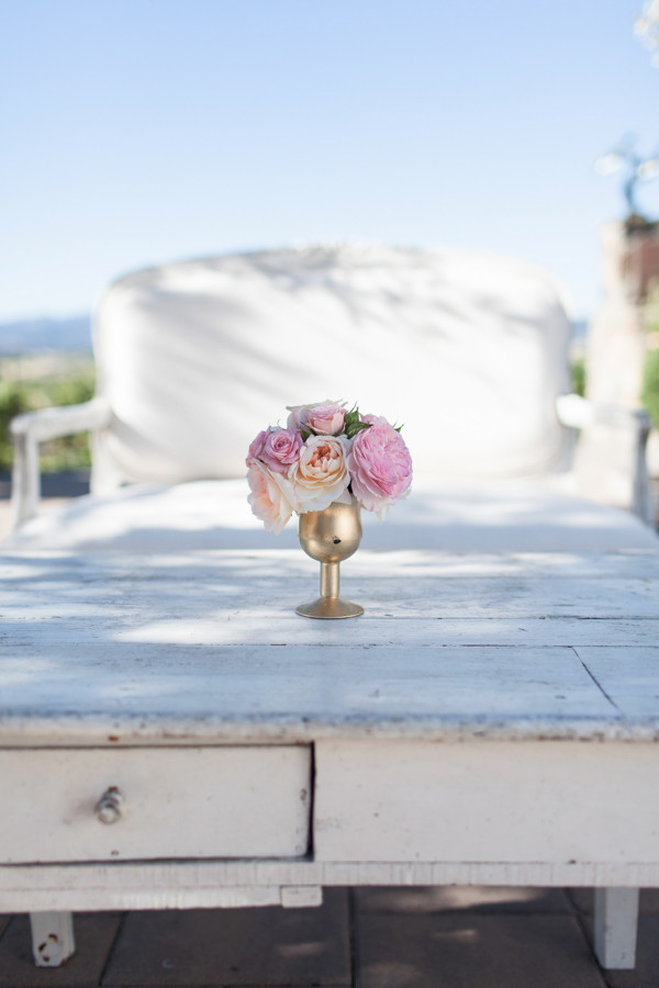 how-to-pick-the-perfect-wedding-florist