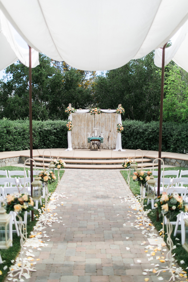 mind-over-matter-elegant-garden-wedding