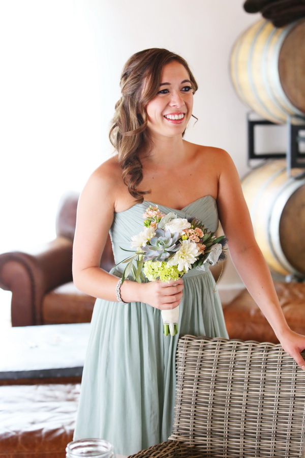 mint-and-white-wedding-in-malibu