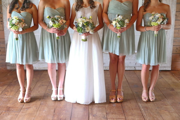mint-and-white-wedding-in-malibu