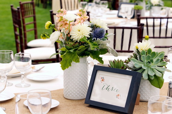 mint-and-white-wedding-in-malibu