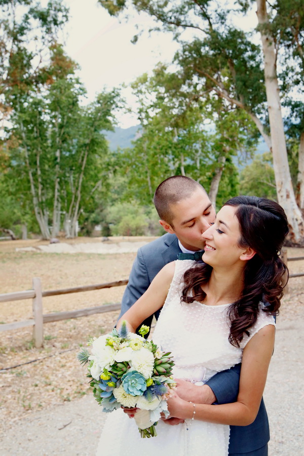 mint-and-white-wedding-in-malibu