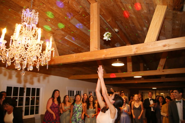 mint-and-white-wedding-in-malibu