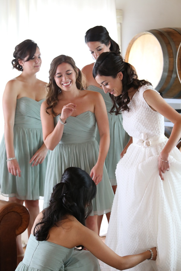 mint-and-white-wedding-in-malibu