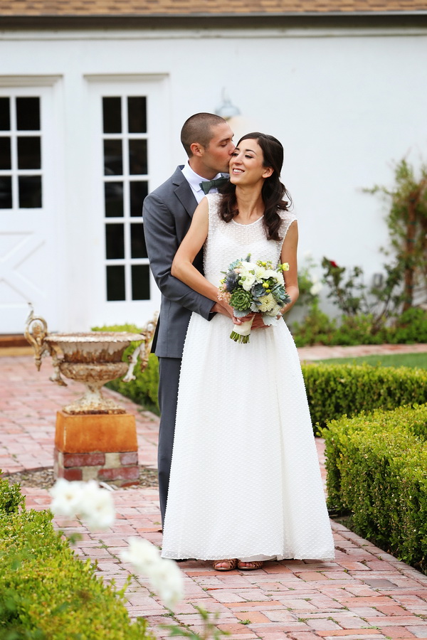 mint-and-white-wedding-in-malibu