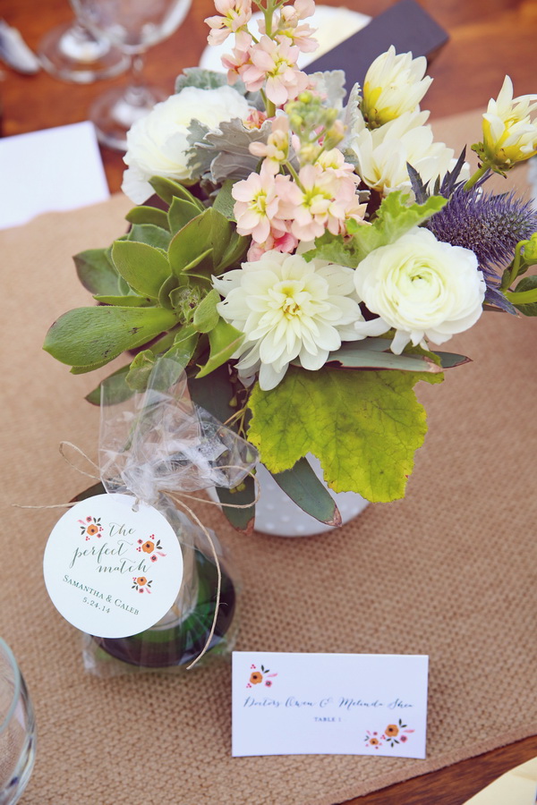 mint-and-white-wedding-in-malibu