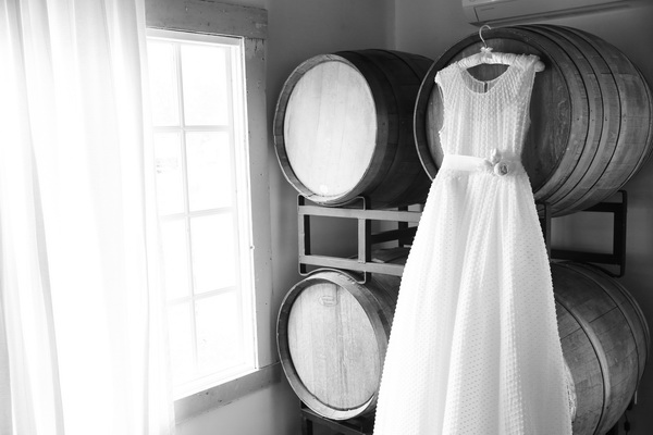 mint-and-white-wedding-in-malibu