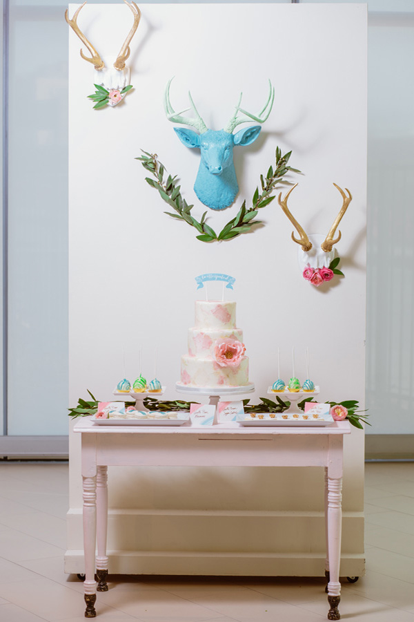 modern-meets-organic-spring-wedding