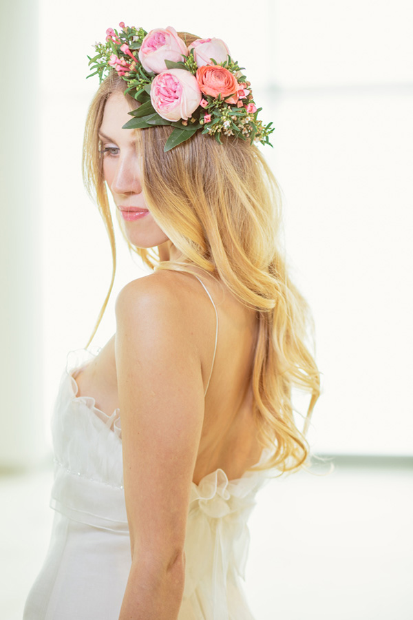 modern-meets-organic-spring-wedding