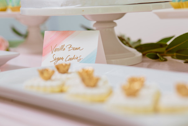 modern-meets-organic-spring-wedding