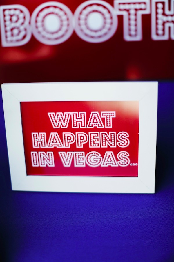 modern-vegas-wedding