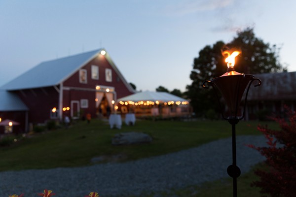 new-hampshire-chic-rustic-farm-wedding