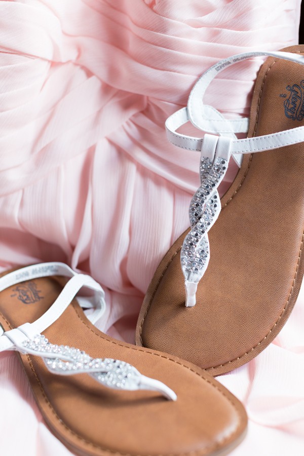 new-hampshire-chic-rustic-farm-wedding