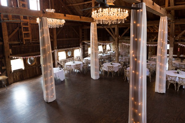 new-hampshire-chic-rustic-farm-wedding