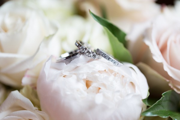 new-hampshire-chic-rustic-farm-wedding