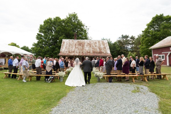 new-hampshire-chic-rustic-farm-wedding