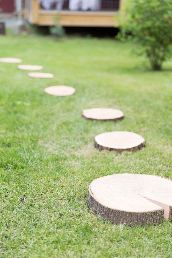 new-hampshire-chic-rustic-farm-wedding